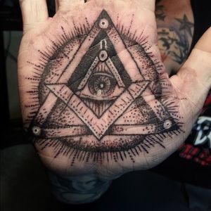 Meet your Posher, Cassie